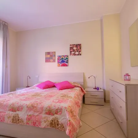 Claudia Int Pt - Апартаменты Пинето